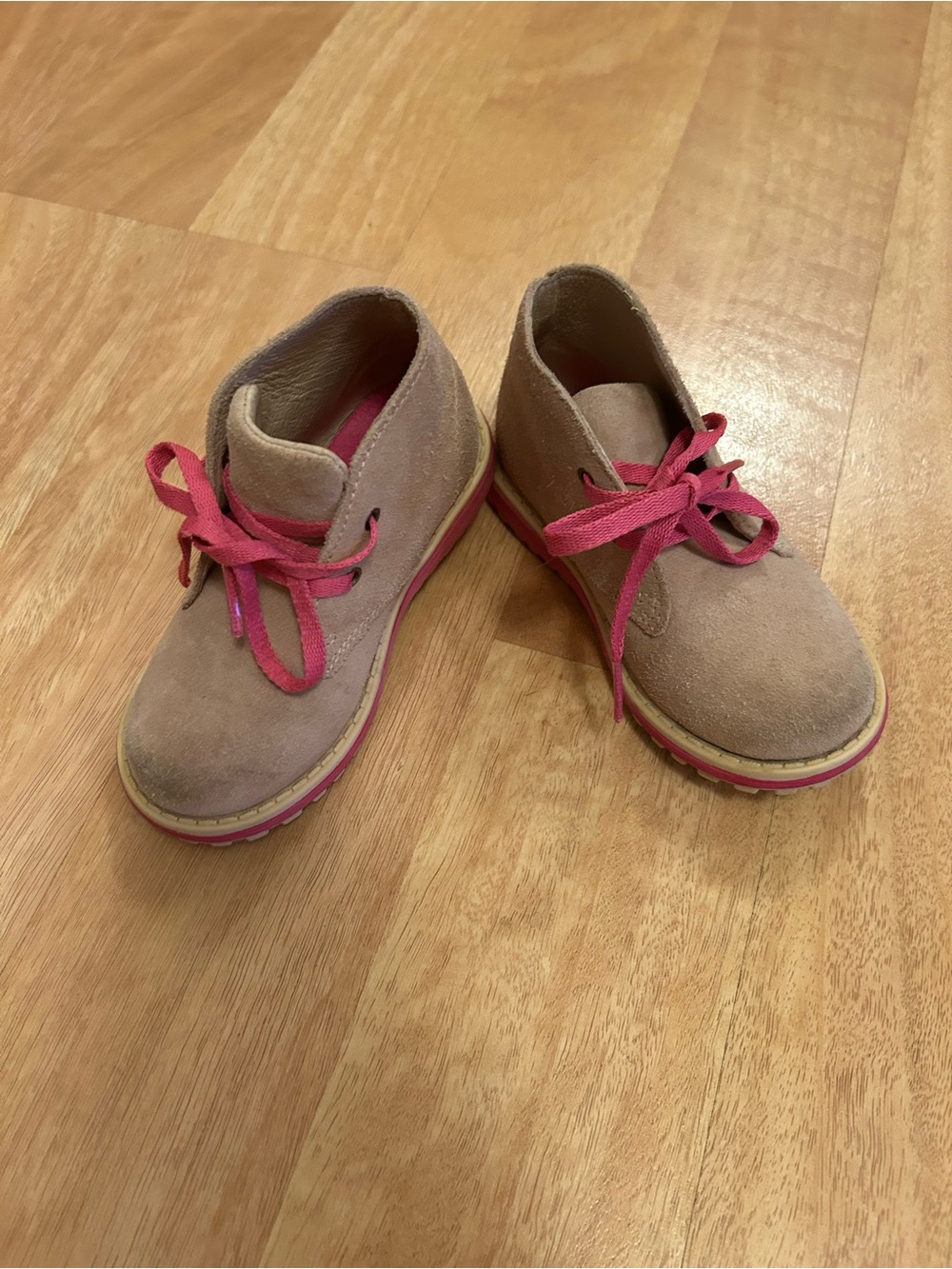 Umi Tan Suede Kids Ankle Boots with Pink Laces